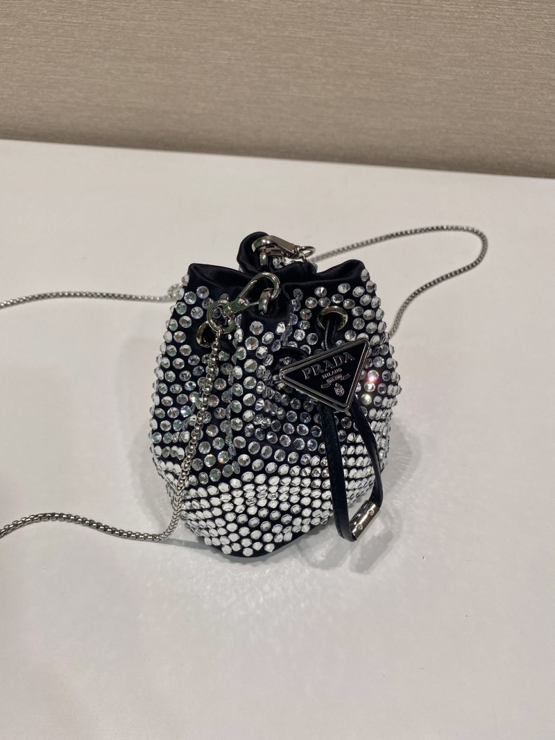 Pra*a bucket bags